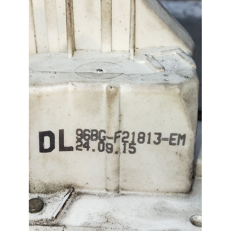 Recambio de motor cierre centralizado delantero izquierdo para ford mondeo ii sedán (bfp) 2.0 i referencia OEM IAM 96BGF21813EM 