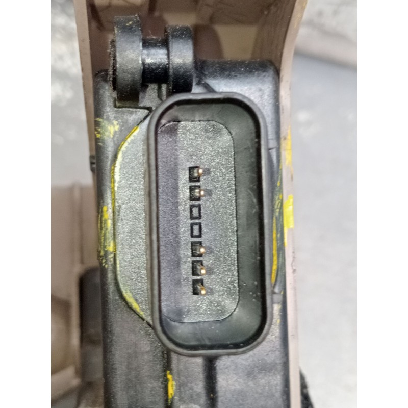 Recambio de motor cierre centralizado delantero derecho para kia ceed tourer (cd) 1.6 crdi 115 referencia OEM IAM 81320J7000 5P 