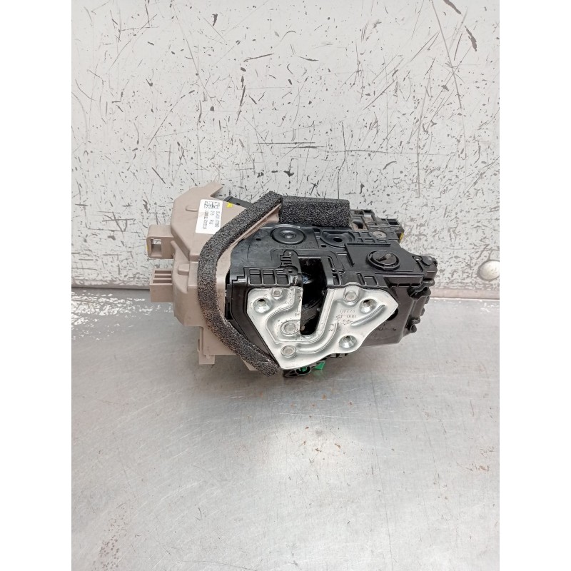 Recambio de motor cierre centralizado trasero izquierdo para kia ceed tourer (cd) 1.6 crdi 115 referencia OEM IAM 81410J7000 5P 