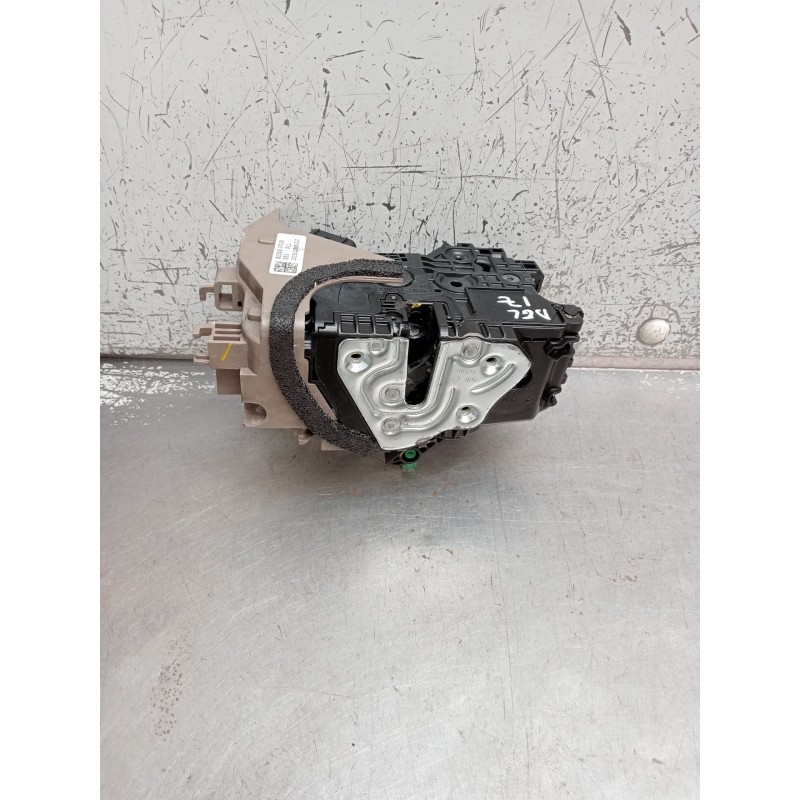 Recambio de motor cierre centralizado delantero izquierdo para kia ceed tourer (cd) 1.6 crdi 115 referencia OEM IAM 81310J7010 5