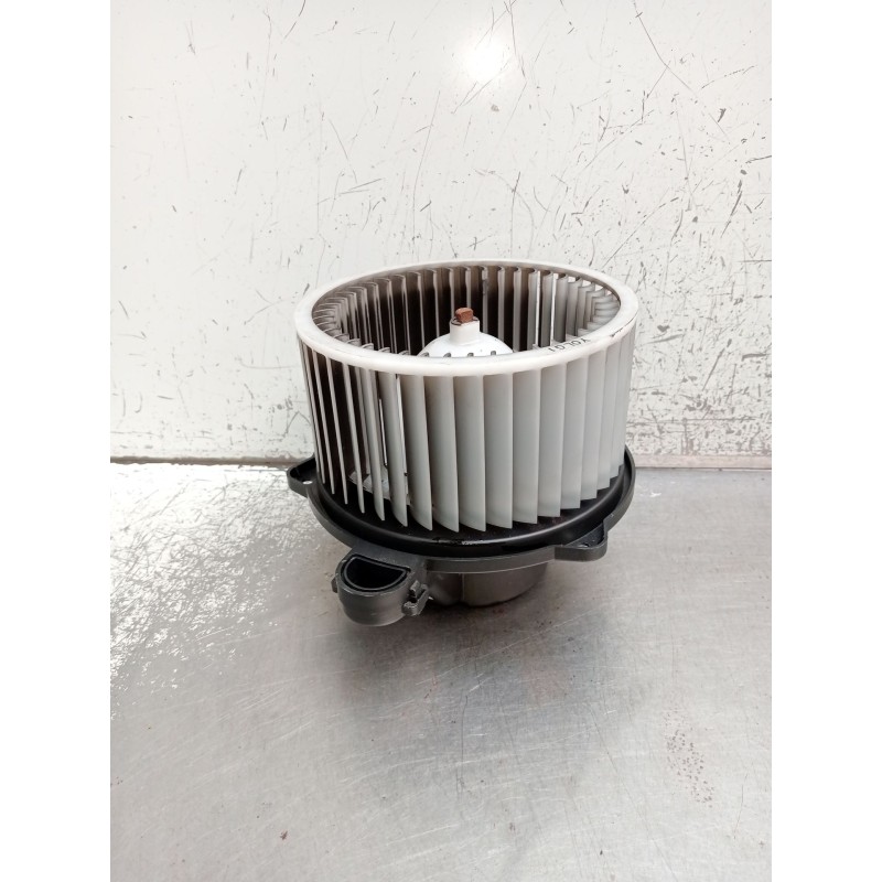 Recambio de motor calefaccion para kia ceed tourer (cd) 1.6 crdi 115 referencia OEM IAM EB1D1NXJAS A0082 191213 2018