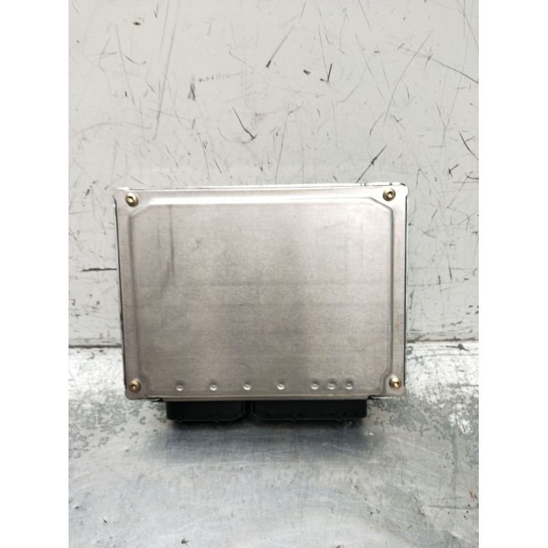 Recambio de centralita motor uce para audi a4 b6 (8e2) 2.0 referencia OEM IAM 0261207401 8E0907557F 26SA7578 2001