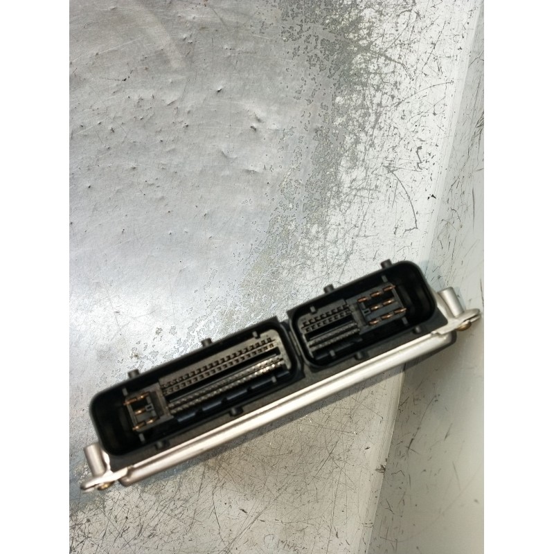 Recambio de centralita motor uce para audi a4 b6 (8e2) 2.0 referencia OEM IAM 0261207401 8E0907557F 26SA7578 2001