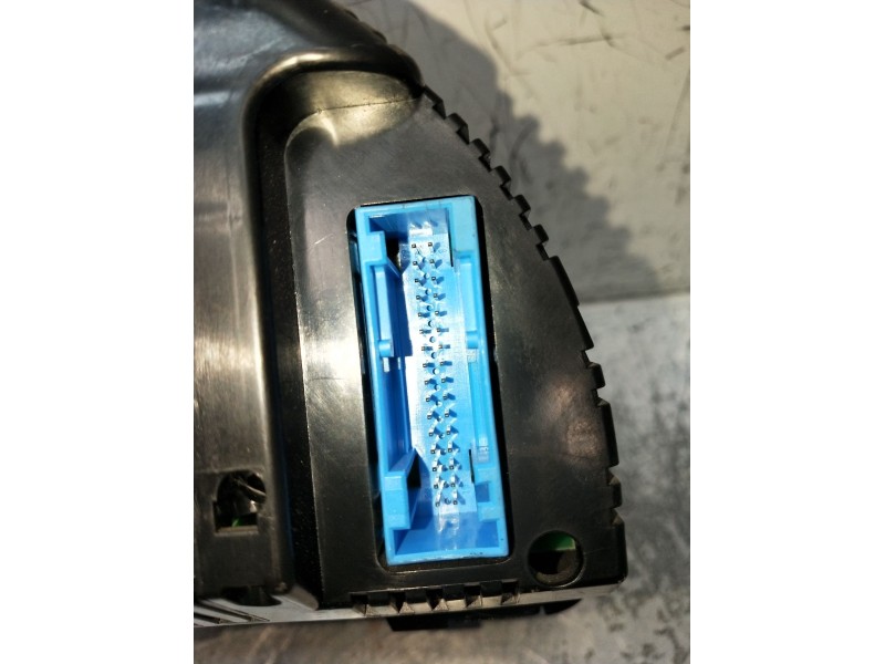 Recambio de cuadro instrumentos para audi a4 b6 (8e2) 2.0 referencia OEM IAM 026326016  2001