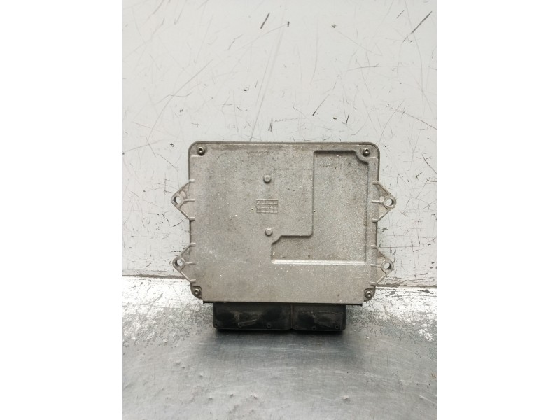 Recambio de centralita motor uce para fiat fiorino monospace (225_) 1.3 jtd multijet (225bxb1a, 225bxb11) referencia OEM IAM 518