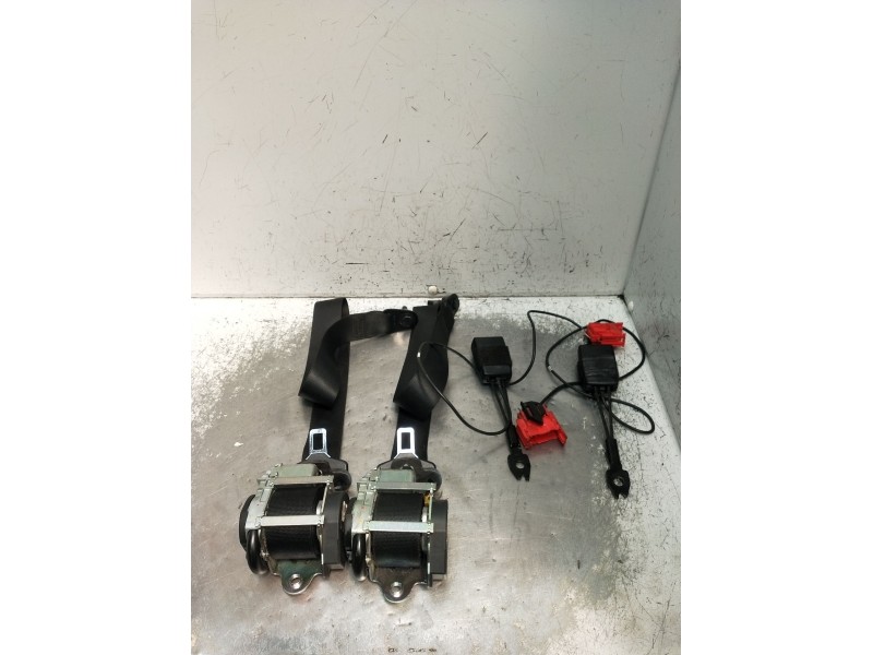 Recambio de juego cinturones delantero para mercedes-benz clase a (w169) a 180 cdi (169.007, 169.307) referencia OEM IAM  5P 200