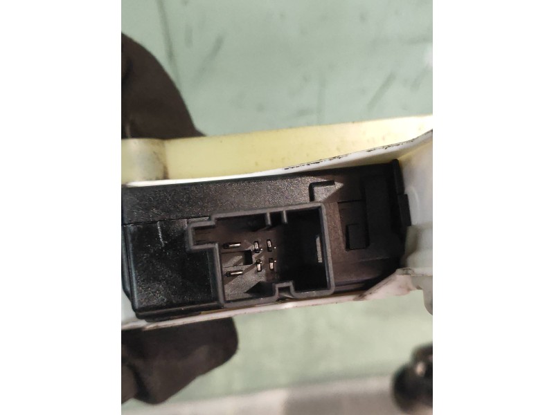 Recambio de elevalunas trasero izquierdo para audi a6 avant (4f5) 2.4 quattro referencia OEM IAM 4F0959801F 4F0839461B 