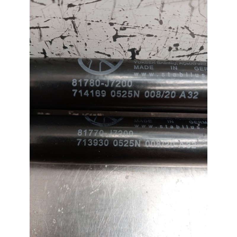 Recambio de amortiguadores capo para kia ceed tourer (cd) 1.6 crdi 115 referencia OEM IAM 81770J7200 714169 713930 525N 2018