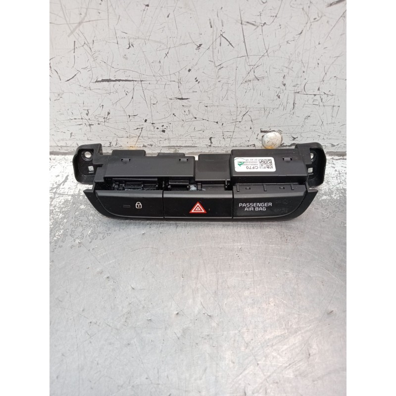 Recambio de mando multifuncion para kia ceed tourer (cd) 1.6 crdi 115 referencia OEM IAM 93600J7000 41W3601110 2018