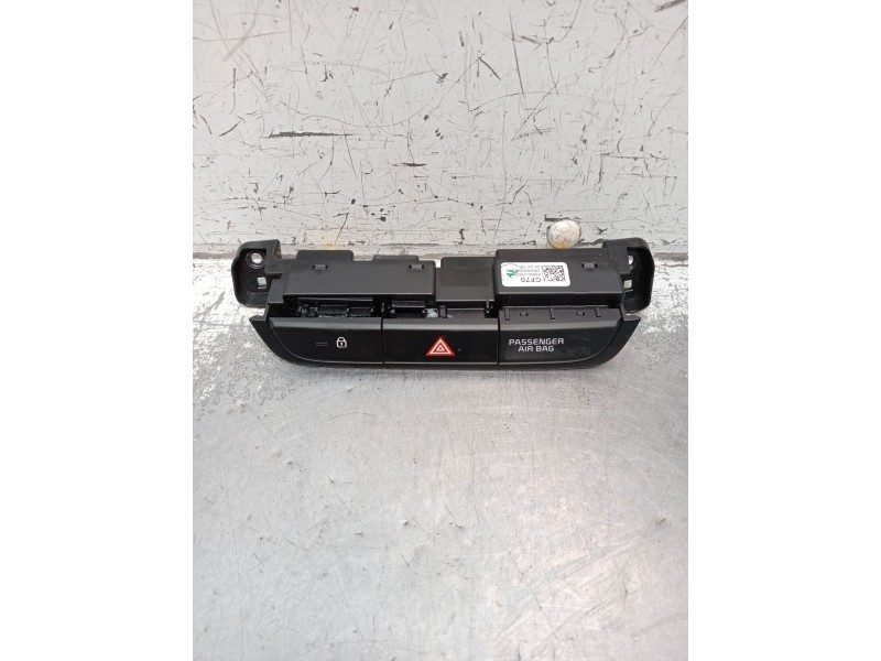 Recambio de mando multifuncion para kia ceed tourer (cd) 1.6 crdi 115 referencia OEM IAM 93600J7000 41W3601110 2018