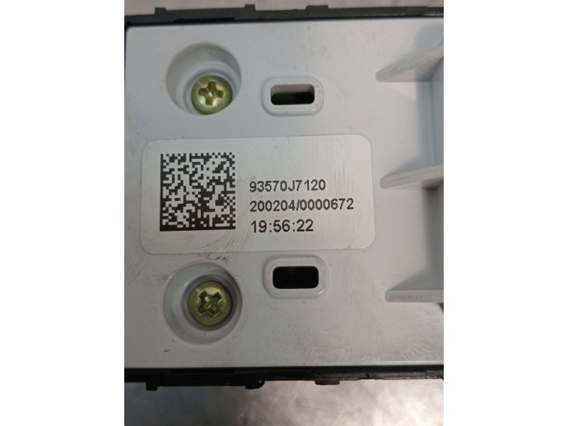 Recambio de mando elevalunas delantero izquierdo para kia ceed tourer (cd) 1.6 crdi 115 referencia OEM IAM 93570J7120 5P 2018