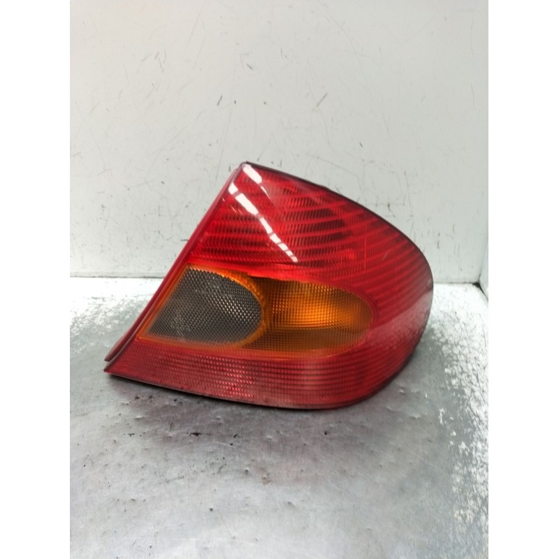 Recambio de piloto trasero derecho para ford mondeo ii sedán (bfp) 2.0 i referencia OEM IAM   1997