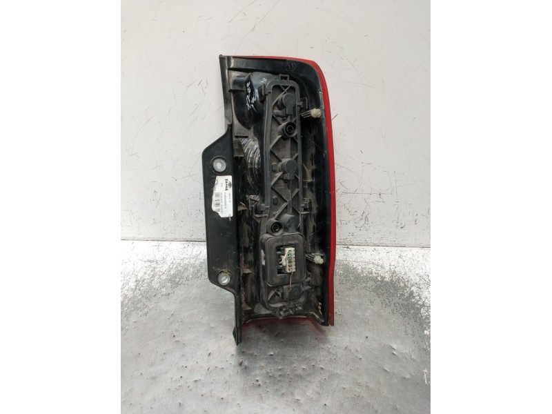 Recambio de piloto trasero izquierdo para fiat fiorino monospace (225_) 1.3 jtd multijet (225bxb1a, 225bxb11) referencia OEM IAM