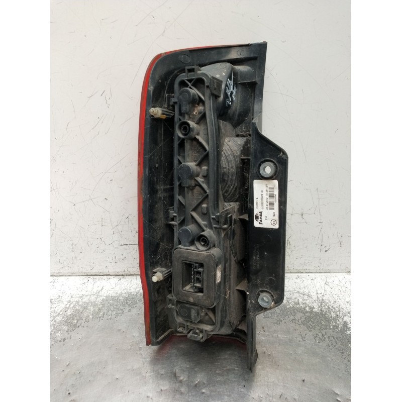 Recambio de piloto trasero derecho para fiat fiorino monospace (225_) 1.3 jtd multijet (225bxb1a, 225bxb11) referencia OEM IAM 1