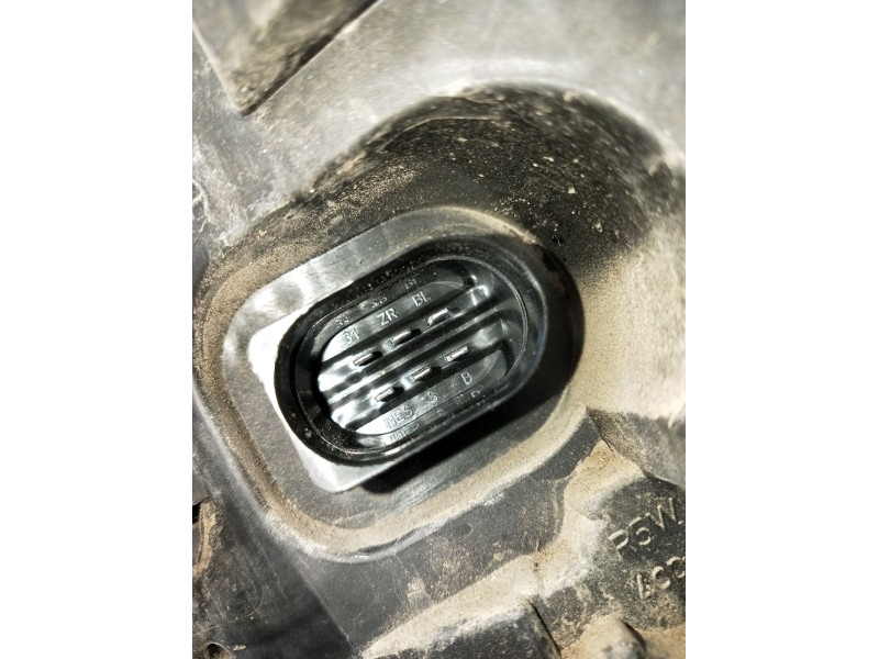 Recambio de piloto trasero izquierdo para audi a4 b6 (8e2) 2.0 referencia OEM IAM   2001