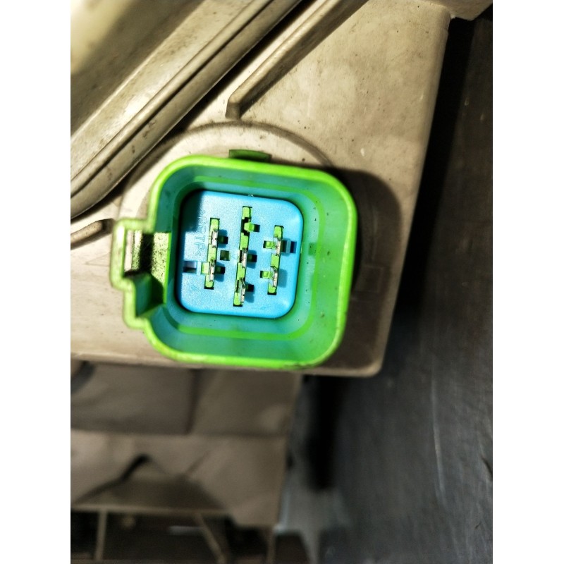 Recambio de faro derecho para ford mondeo ii sedán (bfp) 2.0 i referencia OEM IAM 0301098206  1997