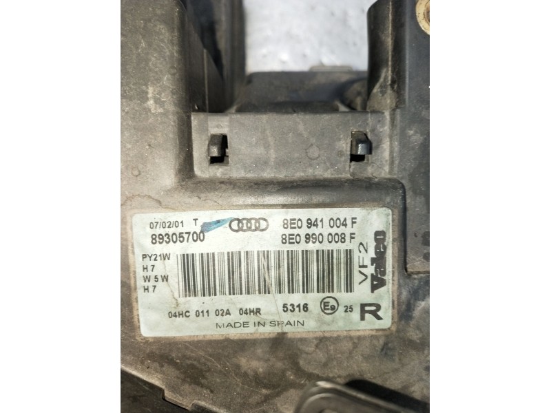 Recambio de faro derecho para audi a4 b6 (8e2) 2.0 referencia OEM IAM 8E0941004F 8E0990008F 2001