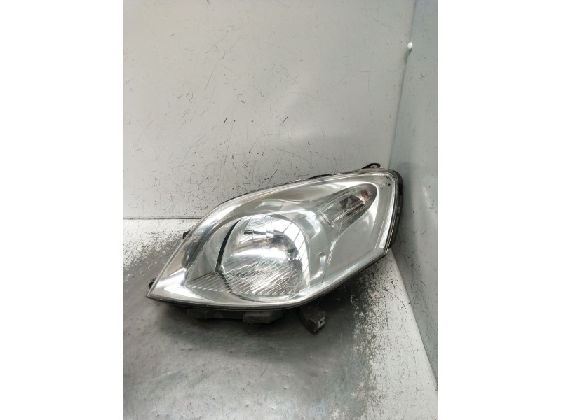 Recambio de faro izquierdo para fiat fiorino monospace (225_) 1.3 jtd multijet (225bxb1a, 225bxb11) referencia OEM IAM   2007