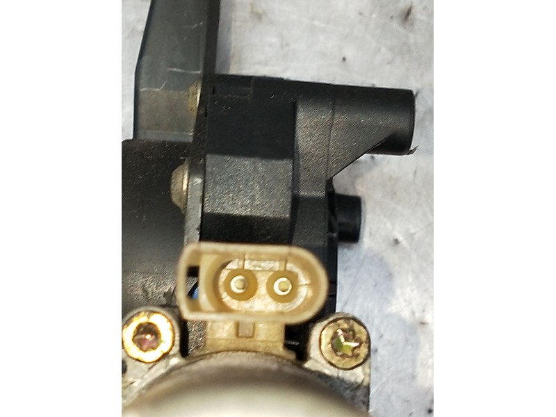 Recambio de elevalunas delantero izquierdo para ford mondeo ii sedán (bfp) 2.0 i referencia OEM IAM  4P 1997