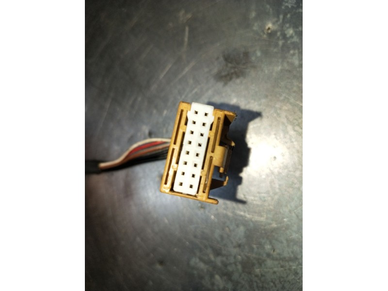 Recambio de retrovisor izquierdo para audi a4 b6 (8e2) 2.0 referencia OEM IAM  ELÉCTRICO 2001