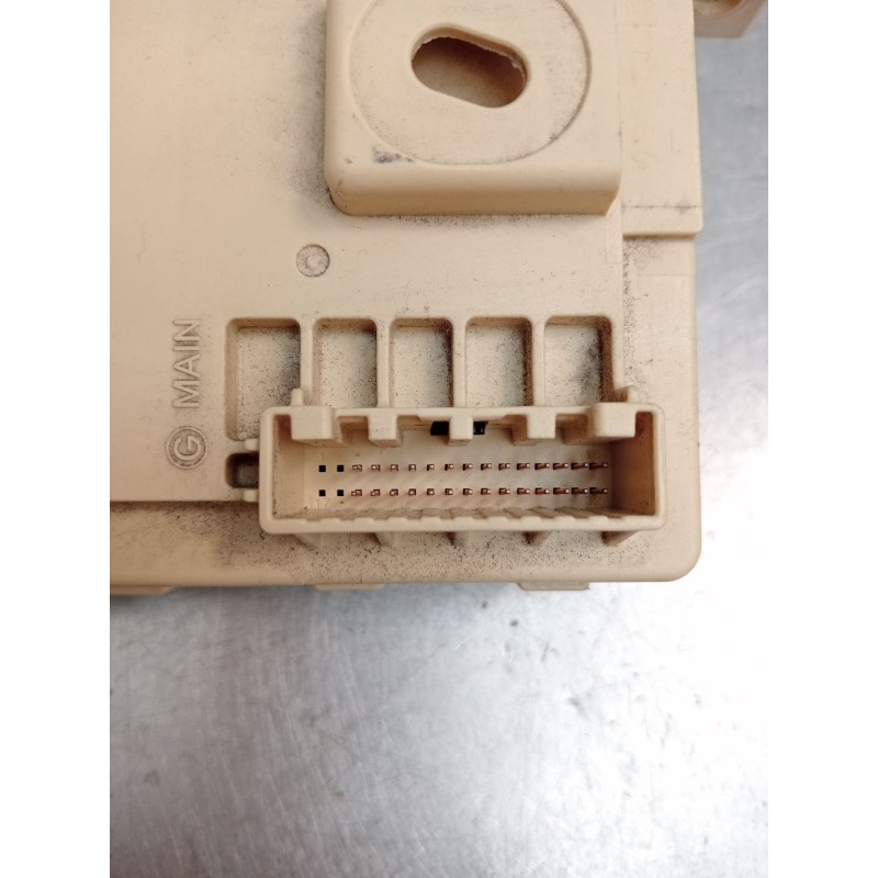 Recambio de caja reles / fusibles para kia ceed tourer (cd) 1.6 crdi 115 referencia OEM IAM 91951J7940  