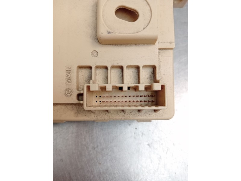 Recambio de caja reles / fusibles para kia ceed tourer (cd) 1.6 crdi 115 referencia OEM IAM 91951J7940  