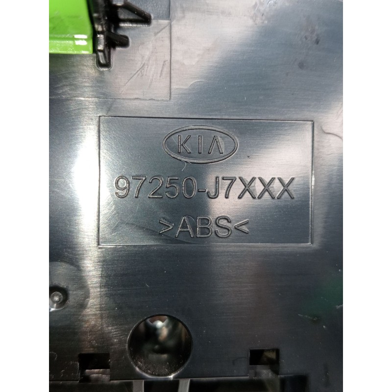 Recambio de mando calefaccion / aire acondicionado para kia ceed tourer (cd) 1.6 crdi 115 referencia OEM IAM 97250J7301 97250J7X
