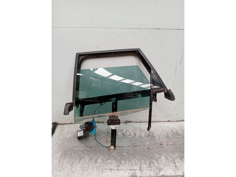 Recambio de elevalunas trasero izquierdo para seat exeo st (3r5)(2009>) sport referencia OEM IAM 8E0839461C 5WK49204CBF 