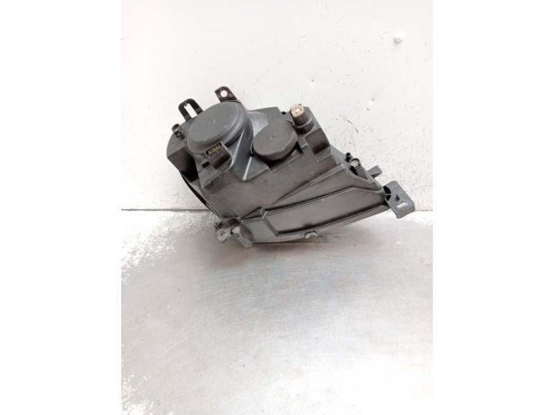 Recambio de faro izquierdo para citroën xsara (n1) 1.6 16v referencia OEM IAM 8648446780  