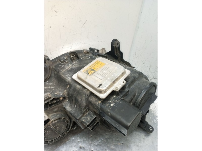 Recambio de faro derecho para mercedes-benz clase e (w211) e 220 cdi (211.008) referencia OEM IAM 5DC00906000 XENON 2002