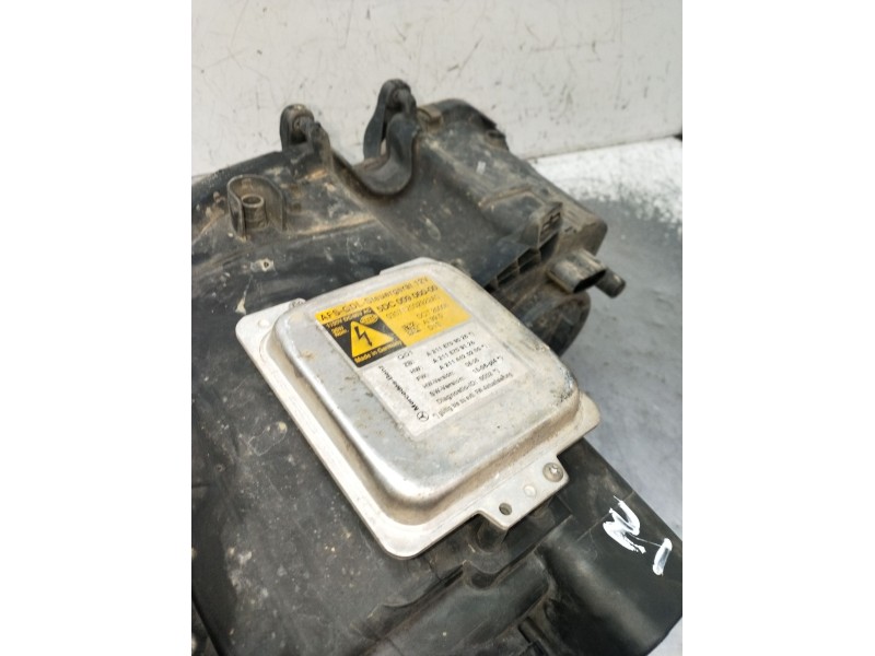 Recambio de faro izquierdo para mercedes-benz clase e (w211) e 220 cdi (211.008) referencia OEM IAM 5DC00906000 XENON 2002