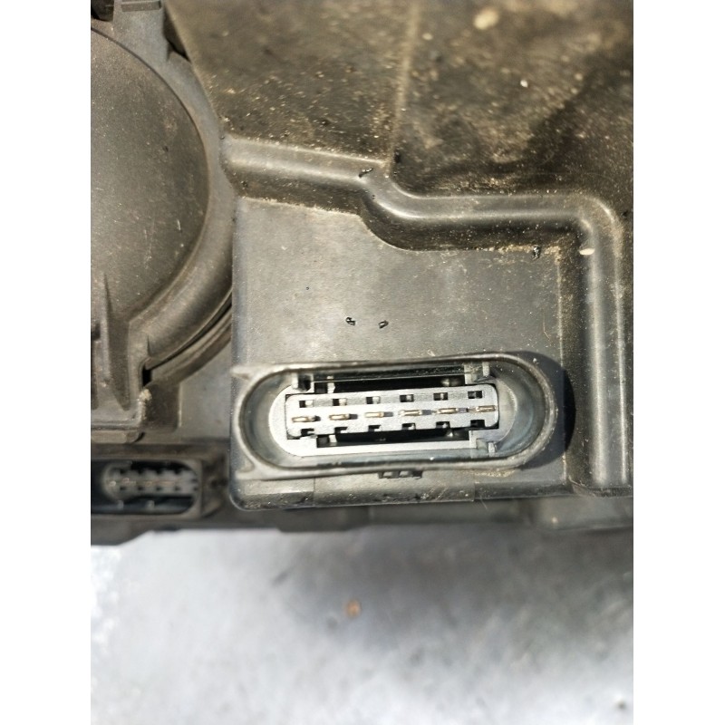 Recambio de faro derecho para mercedes-benz clase s (w220, v220) s 320 cdi (220.025, 220.125) referencia OEM IAM 130732908701 XE