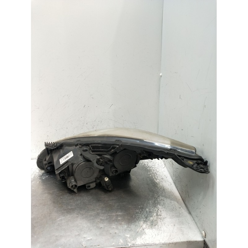 Recambio de faro derecho para peugeot 5008 (0u_, 0e_) 1.6 bluehdi 120 referencia OEM IAM 9805505380 89907700 2012