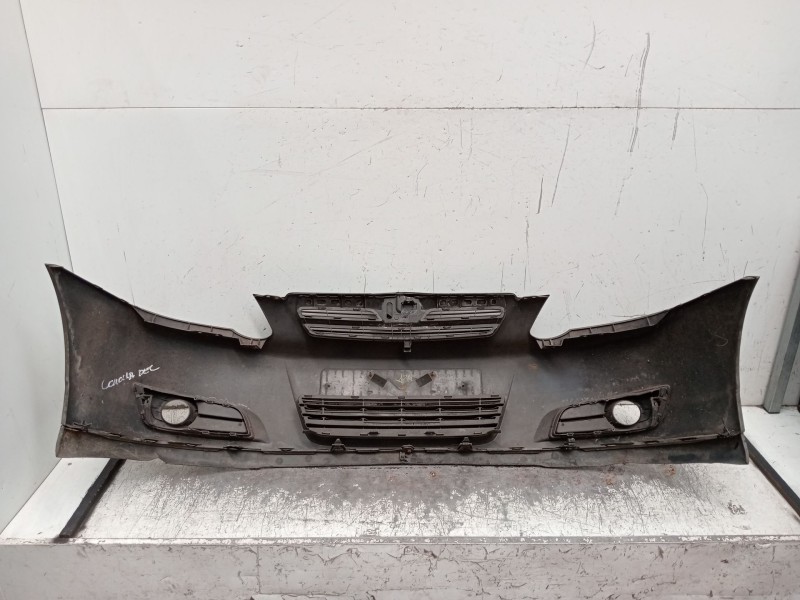 Recambio de paragolpes delantero para toyota corolla (_e12_) 1.6 vvt-i (zze121_) referencia OEM IAM   2004