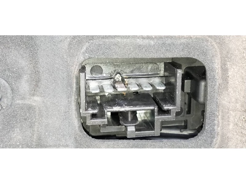 Recambio de piloto trasero derecho para lancia ypsilon (101) 1.3 16v multijet argento referencia OEM IAM   