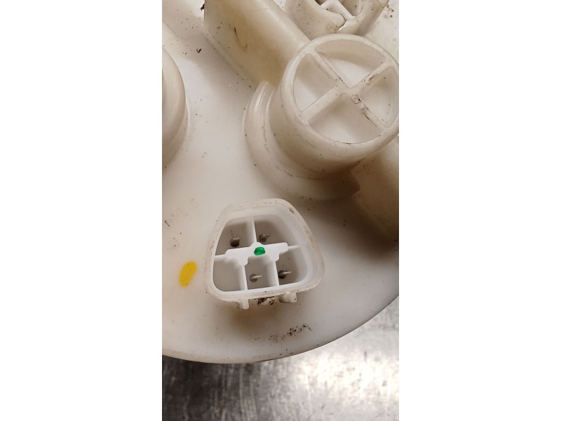Recambio de bomba combustible para toyota corolla (_e12_) 1.6 vvt-i (zze121_) referencia OEM IAM 0580313085  04