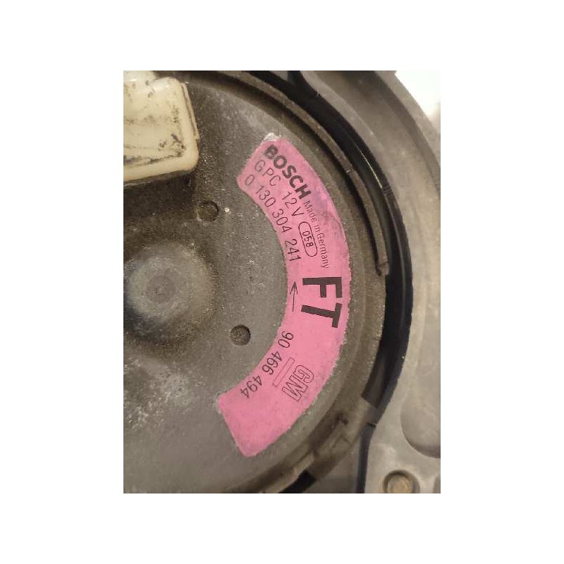 Recambio de electroventilador para opel omega b 2.5 turbodiesel (x 25 td / u 25 td / l93) referencia OEM IAM 90500025 90466494 0