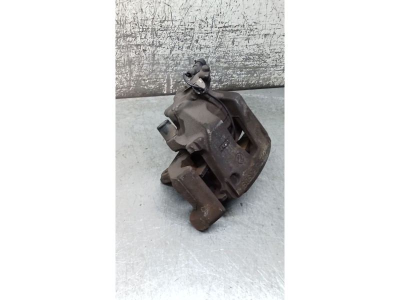Recambio de pinza freno delantera izquierda para alfa romeo 147 (937_) 1.6 16v t.spark eco (937.axa1a, 937.bxa1a) referencia OEM