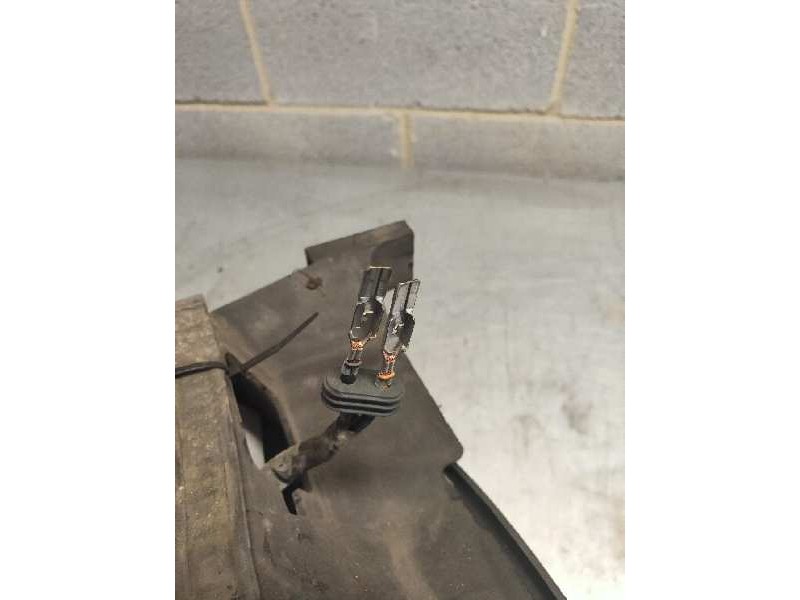 Recambio de electroventilador para opel omega b 2.5 turbodiesel (x 25 td / u 25 td / l93) referencia OEM IAM 90500025 90466494 0