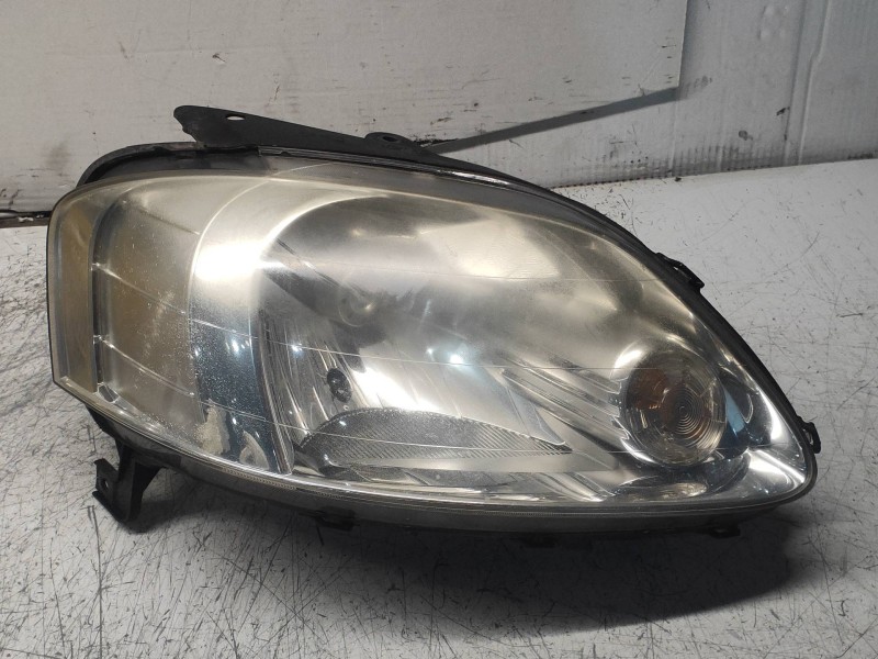 Recambio de faro derecho para volkswagen fox (5z1) básico referencia OEM IAM   