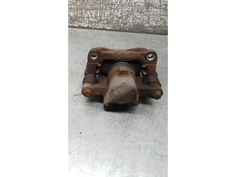 Recambio de pinza freno trasera derecha para toyota corolla (_e12_) 1.6 vvt-i (zze121_) referencia OEM IAM  TRW 04