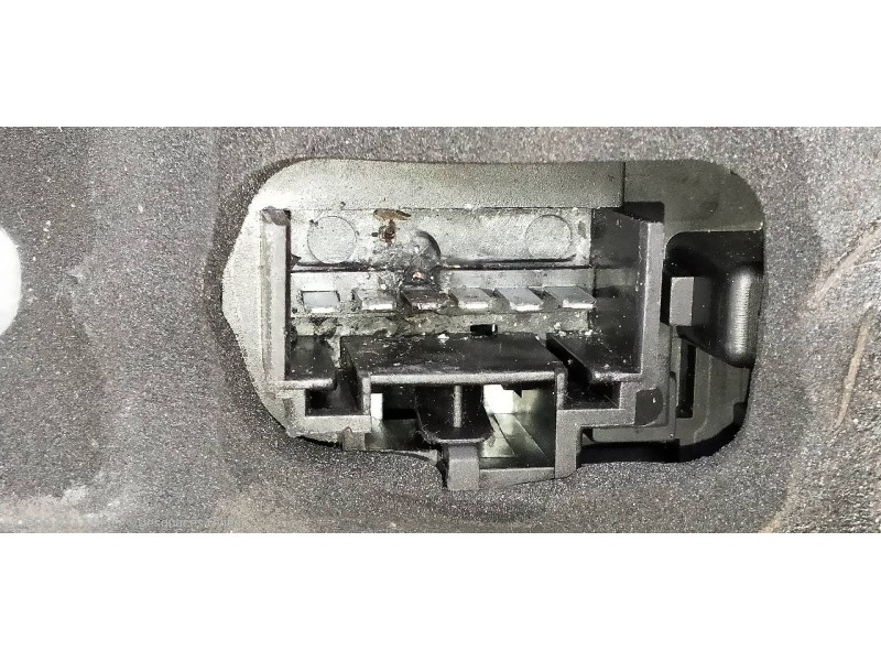 Recambio de piloto trasero izquierdo para lancia ypsilon (101) 1.3 16v multijet argento referencia OEM IAM   