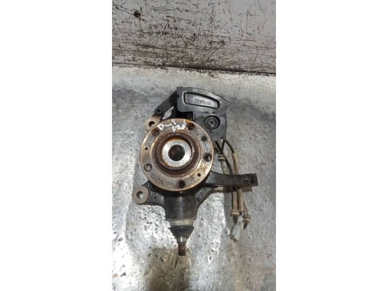 Recambio de mangueta delantera izquierda para peugeot expert combi 2.0 blue-hdi fap referencia OEM IAM   