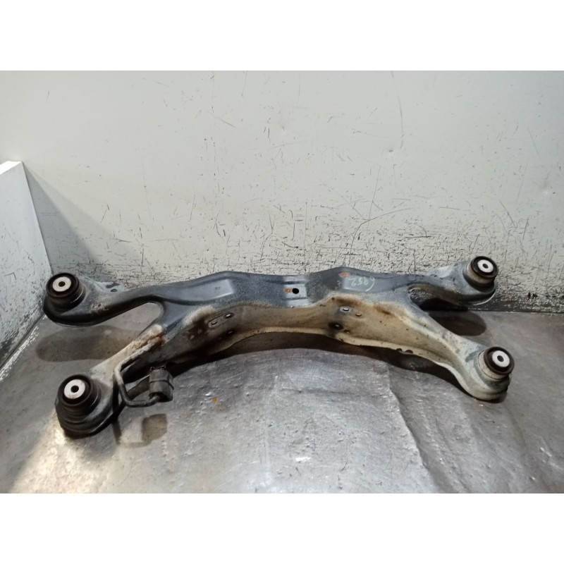 Recambio de puente trasero para opel vectra b hatchback (j96) 1.7 td (f68) referencia OEM IAM  95 CUNA