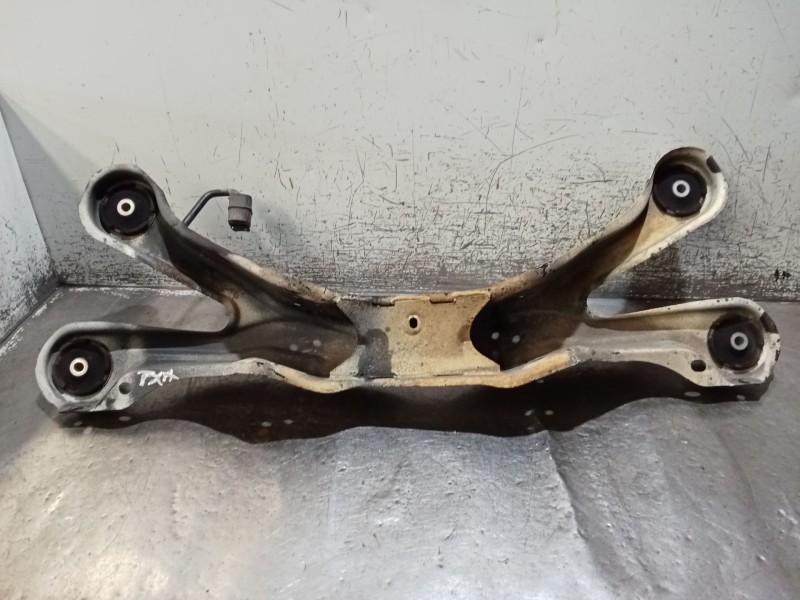 Recambio de puente trasero para opel vectra b hatchback (j96) 1.7 td (f68) referencia OEM IAM  95 CUNA