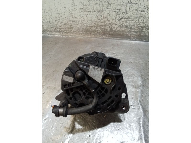 Recambio de alternador para seat ibiza iii (6l1) 1.4 16v referencia OEM IAM 037903025G 0124315007 70A