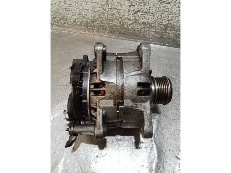 Recambio de alternador para volkswagen golf v (1k1) 1.9 tdi referencia OEM IAM 06F903023F 0124525066 140A