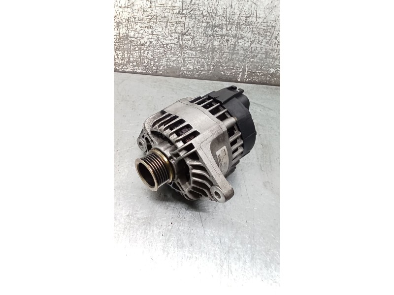 Recambio de alternador para alfa romeo 147 (937_) 1.6 16v t.spark eco (937.axa1a, 937.bxa1a) referencia OEM IAM 63321836 6478221