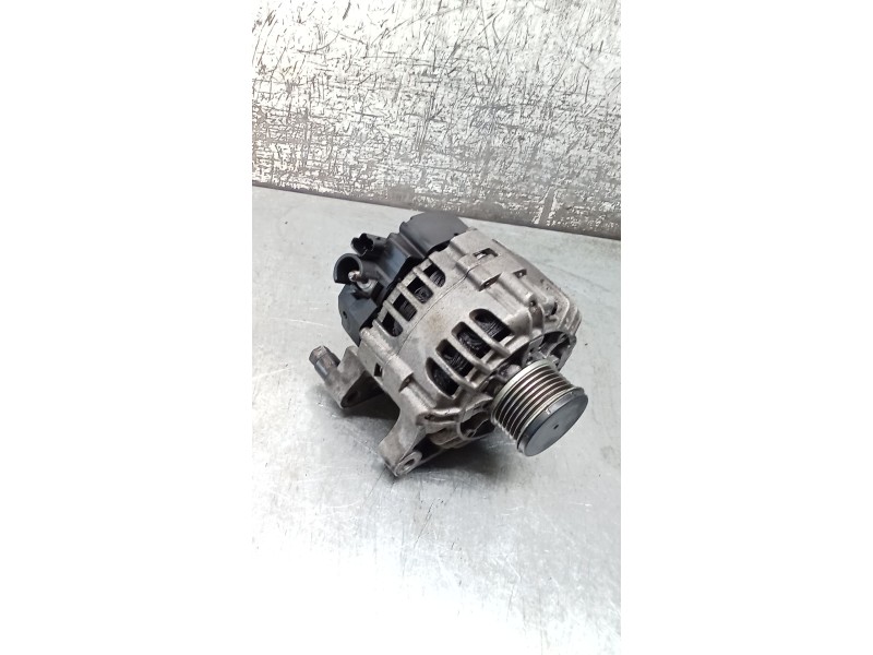 Recambio de alternador para peugeot 207/207+ (wa_, wc_) 1.4 hdi referencia OEM IAM TG10B013  09