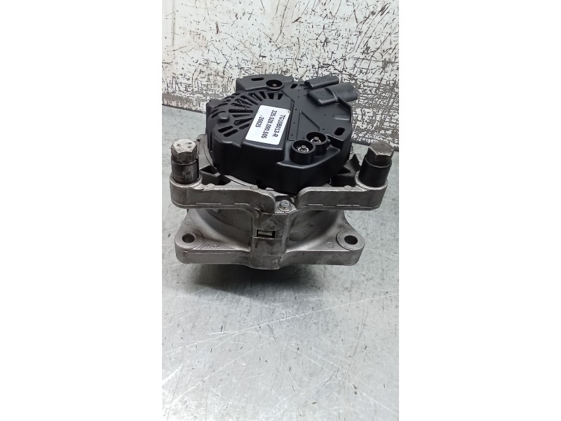 Recambio de alternador para peugeot 207/207+ (wa_, wc_) 1.4 hdi referencia OEM IAM TG10B013  09